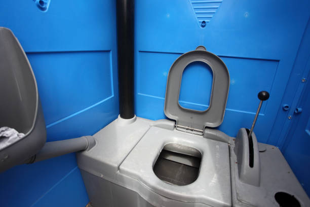 Best Affordable portable toilet rental  in Center Line, MI